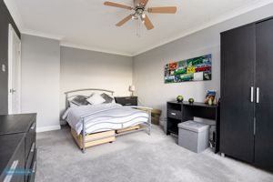 Bedroom- click for photo gallery